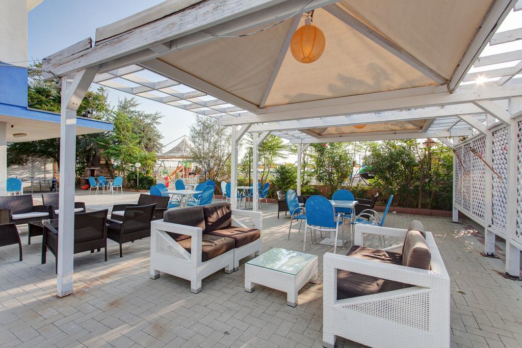 Hotel Asiago Beach ليدو دي سافيو المظهر الخارجي الصورة